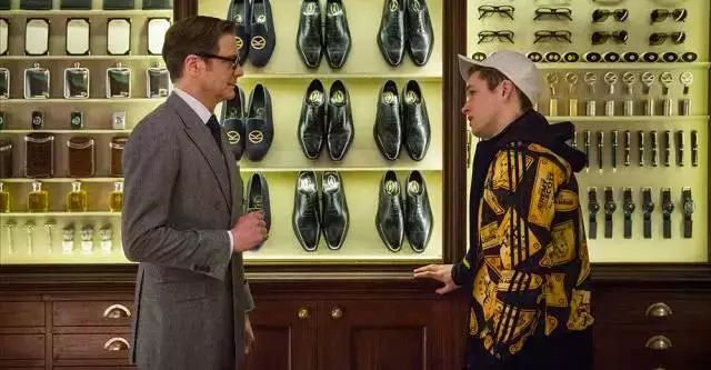 在姑娘眼中，你的鞋品决定了你的床品｜基本款