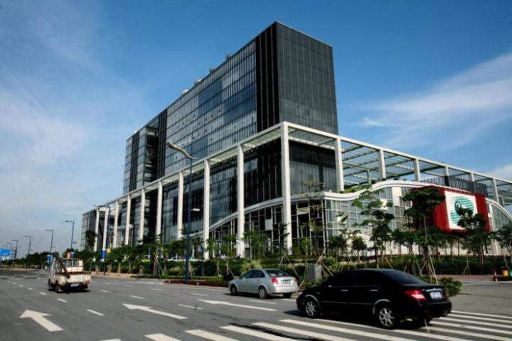 合景新鸿基泷景花园7期5座,佛山合景新鸿基泷景大平层400平米