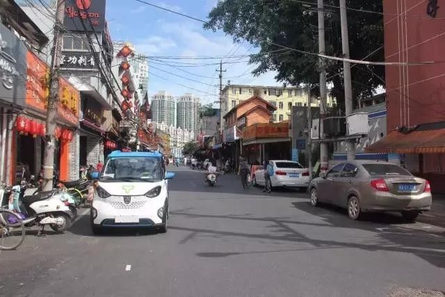 两个南宁人，两个桂林人，一个湖南人专门跑到柳州，就为了买这个东西，还说……