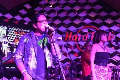 鍟ら厭闊充箰缇庨鐕冪垎鐜板満,鍏ㄧ悆缇庨姝屾洸