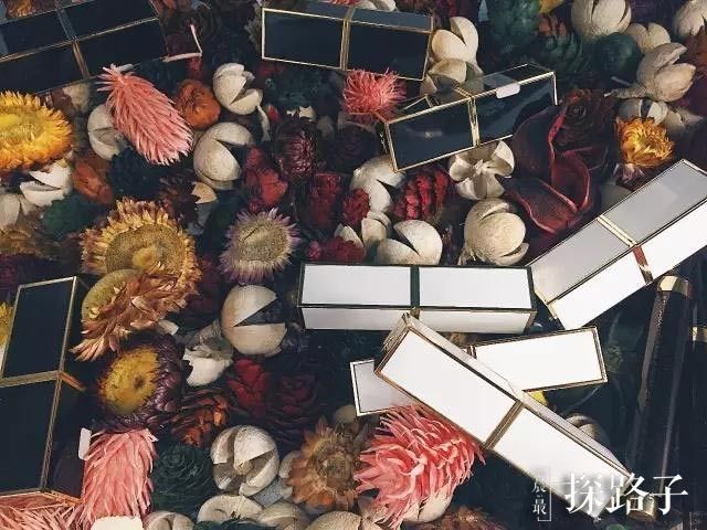 探路子丨价格堪比免税店!在这间「仓库」里居然还能买到断货口红!