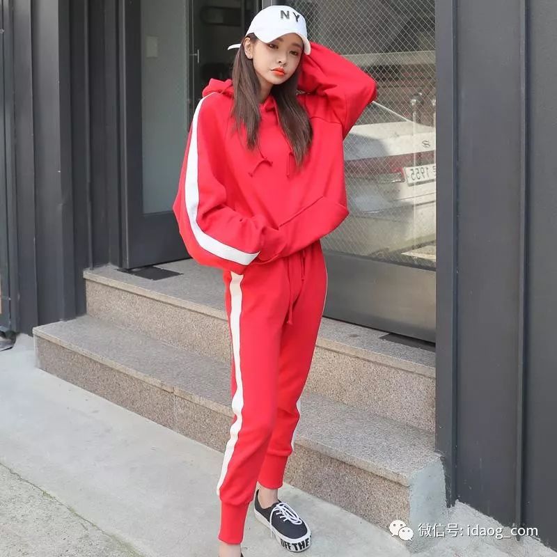 休闲运动套装女款爆款2024新款,潮流穿搭各款气质十足的运动套装