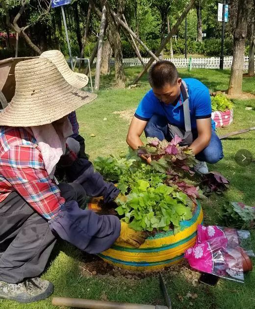 「惊喜」小黄人，机器猫，新升级的福州儿童公园简直萌翻了！快来留下你的涂鸦记忆吧！
