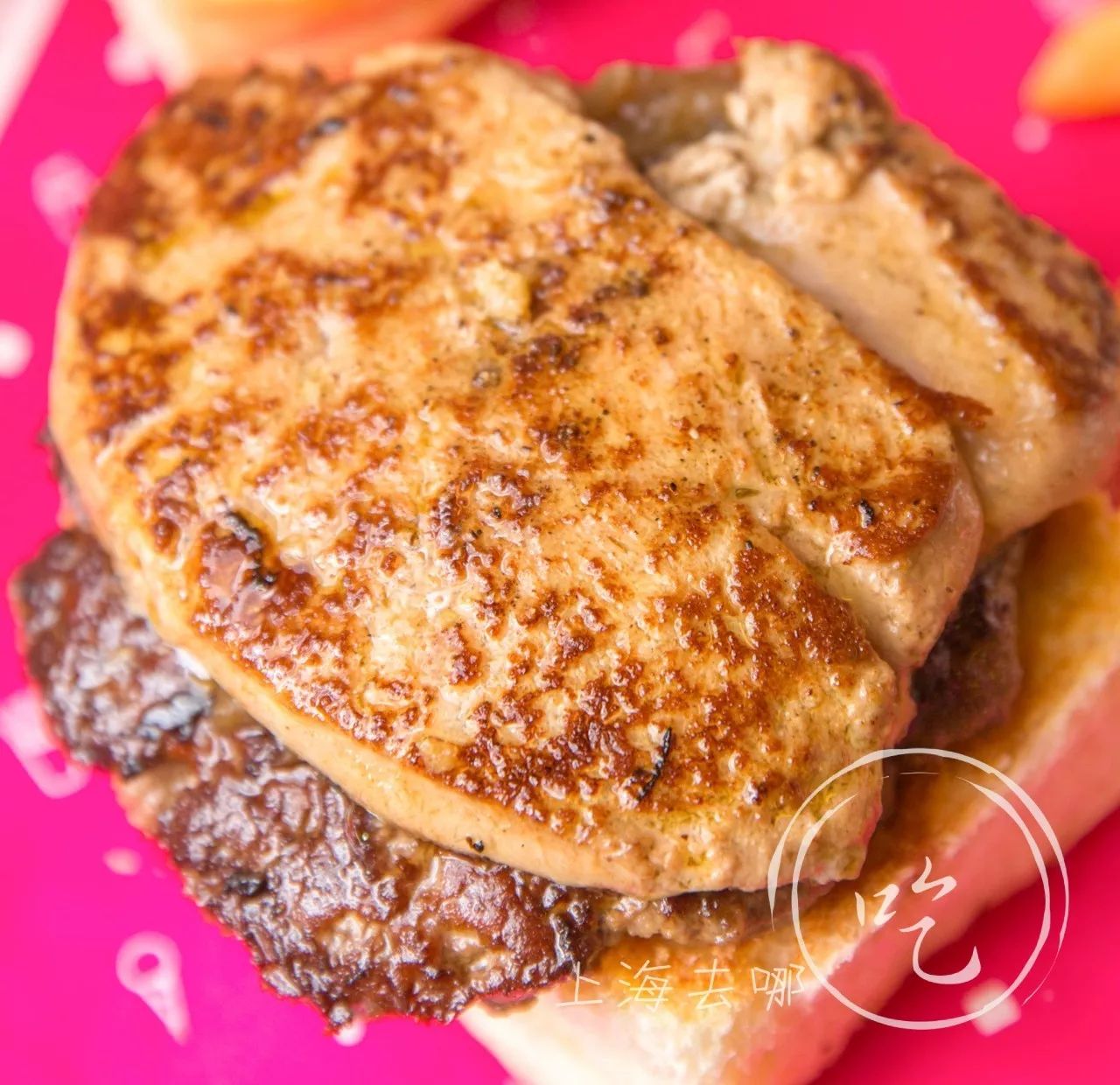 一个汉堡吃出两个螃蟹,大闸蟹汉堡