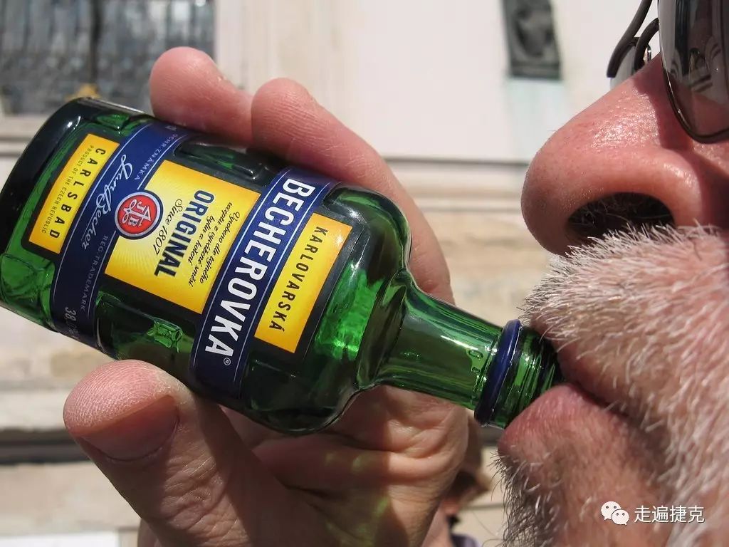 去捷克吃什么便宜,去捷克必买的伴手礼