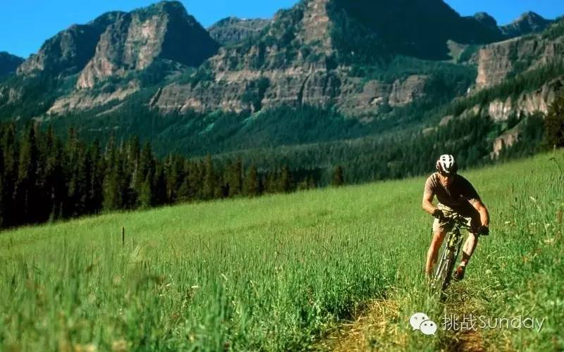 骑行享受的是自由和沿途的风景,骑行的快乐在于沿途的风景