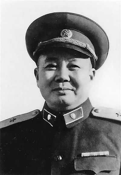 请记住这美好的时光,请记住这些闪亮的名字