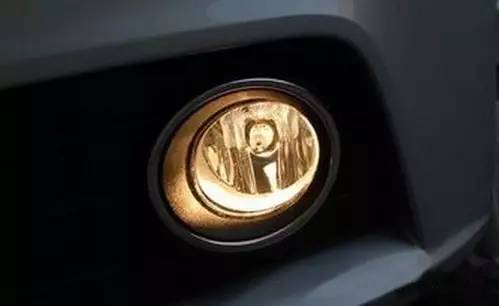 年检灯光不过怎么处理,灯光不够亮年审过不了