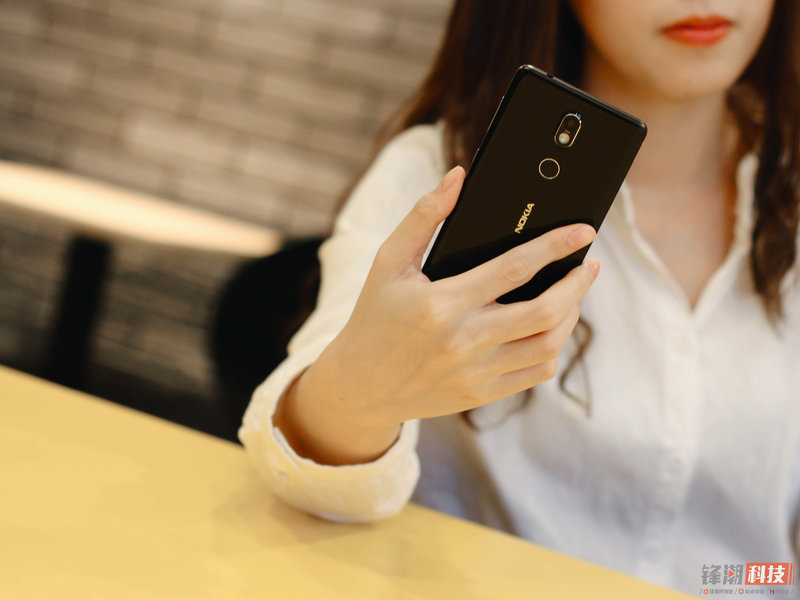 蔡司加强版和星趣控,诺基亚nokia7评测视频