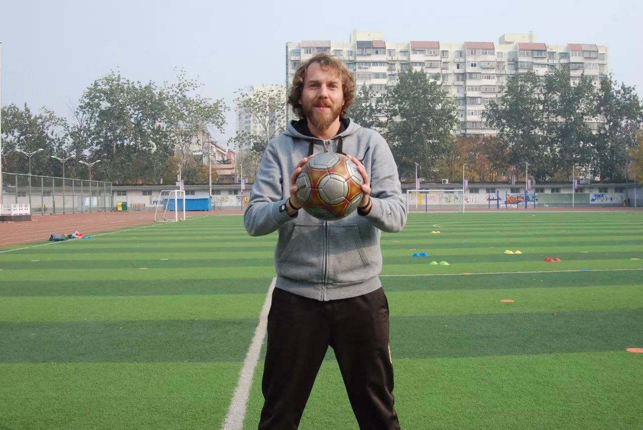 “海外引智”陕西再添4将外教：一定当好这个体育老师