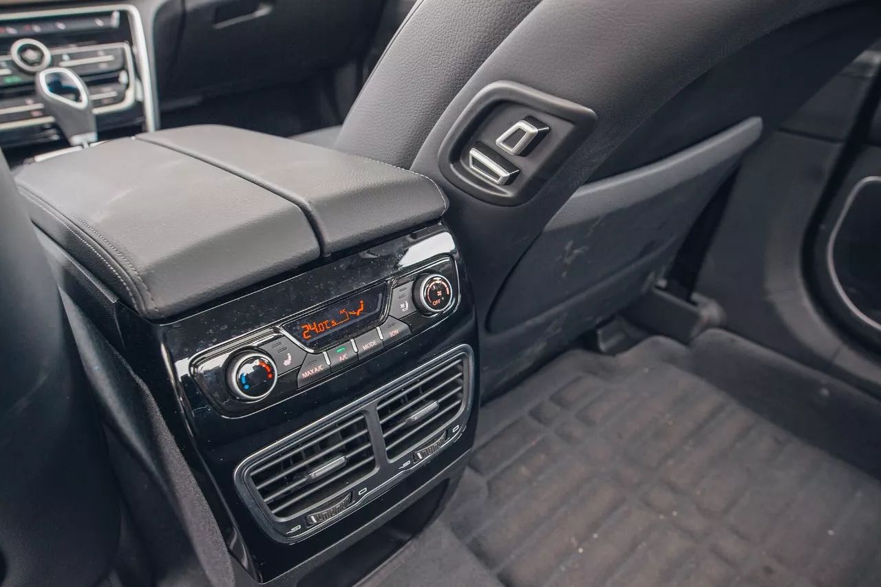 继往开来首发,吉利博瑞2017款2.4l试驾视频