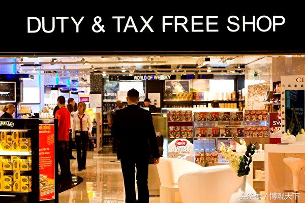 韩国免税店抢购中国游客排队,中国游客买买买