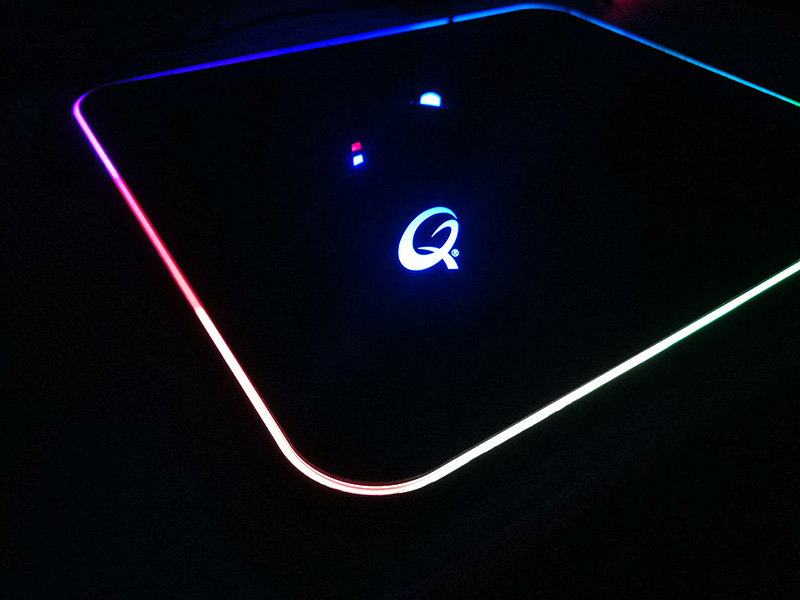 赛睿rgb鼠标垫电竞专用,赛睿qckprismrgb鼠标垫