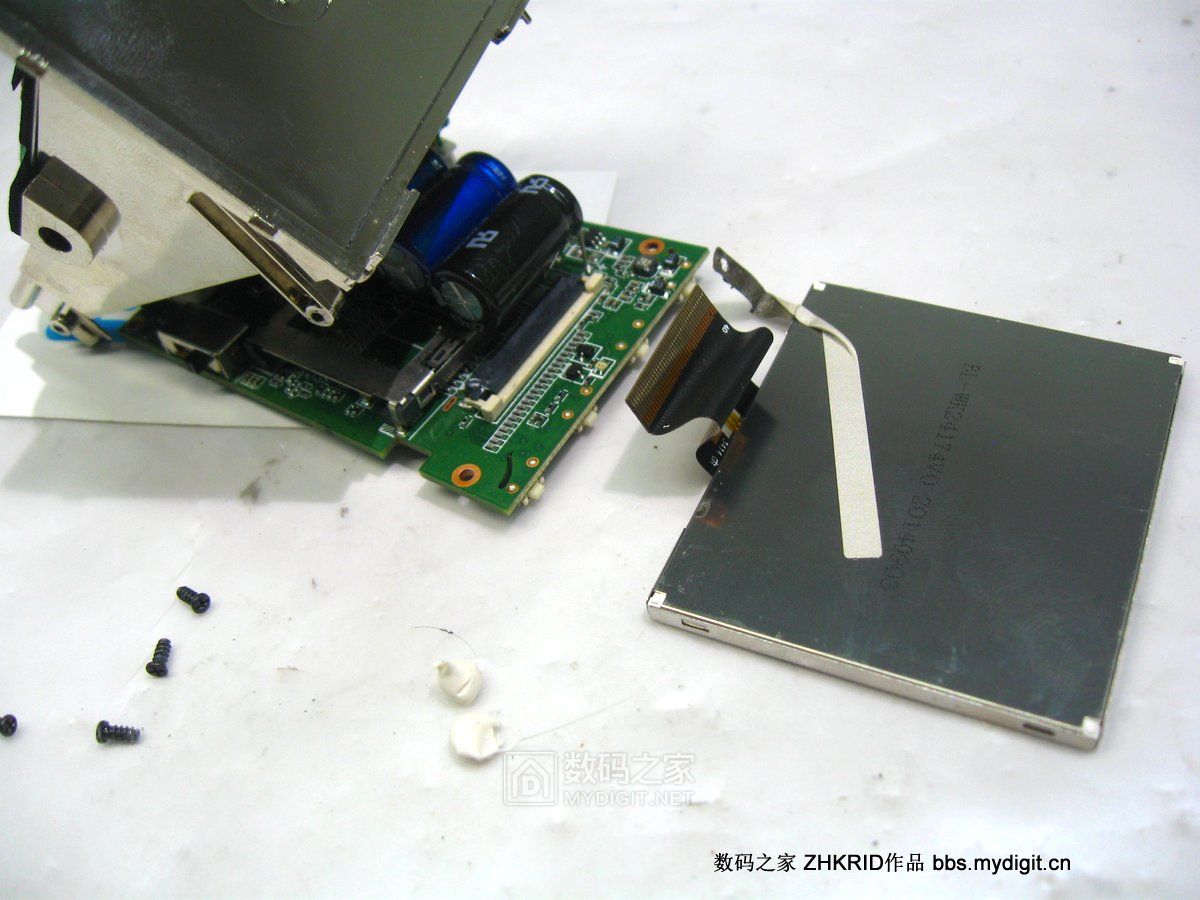 趴趴狗行车记录仪镜头拆解,零镜行车记录仪拆解评测