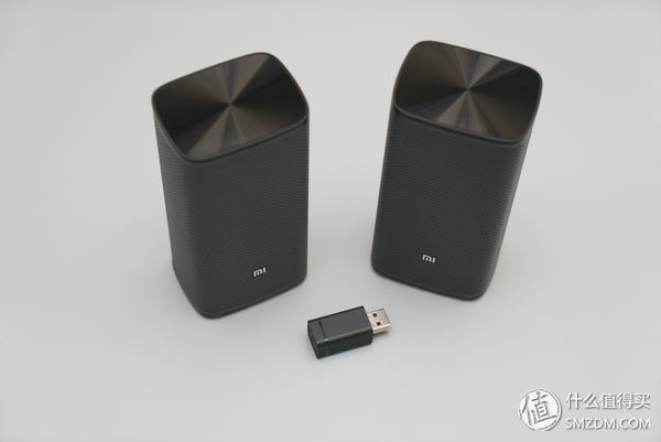 米家激光投影电视1s4k,米家激光投影和米家激光电视