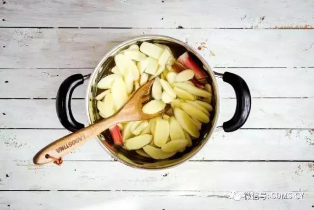 女生体寒怎么办？做这2件事就够啦