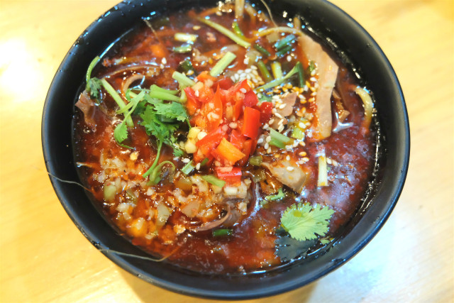 吃过这家串串,很多武汉人都退掉了去成都的机票!