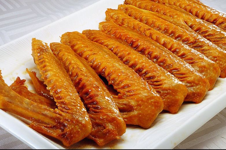 卤菜发苦发黑,卤菜发黑的原因和解决方法