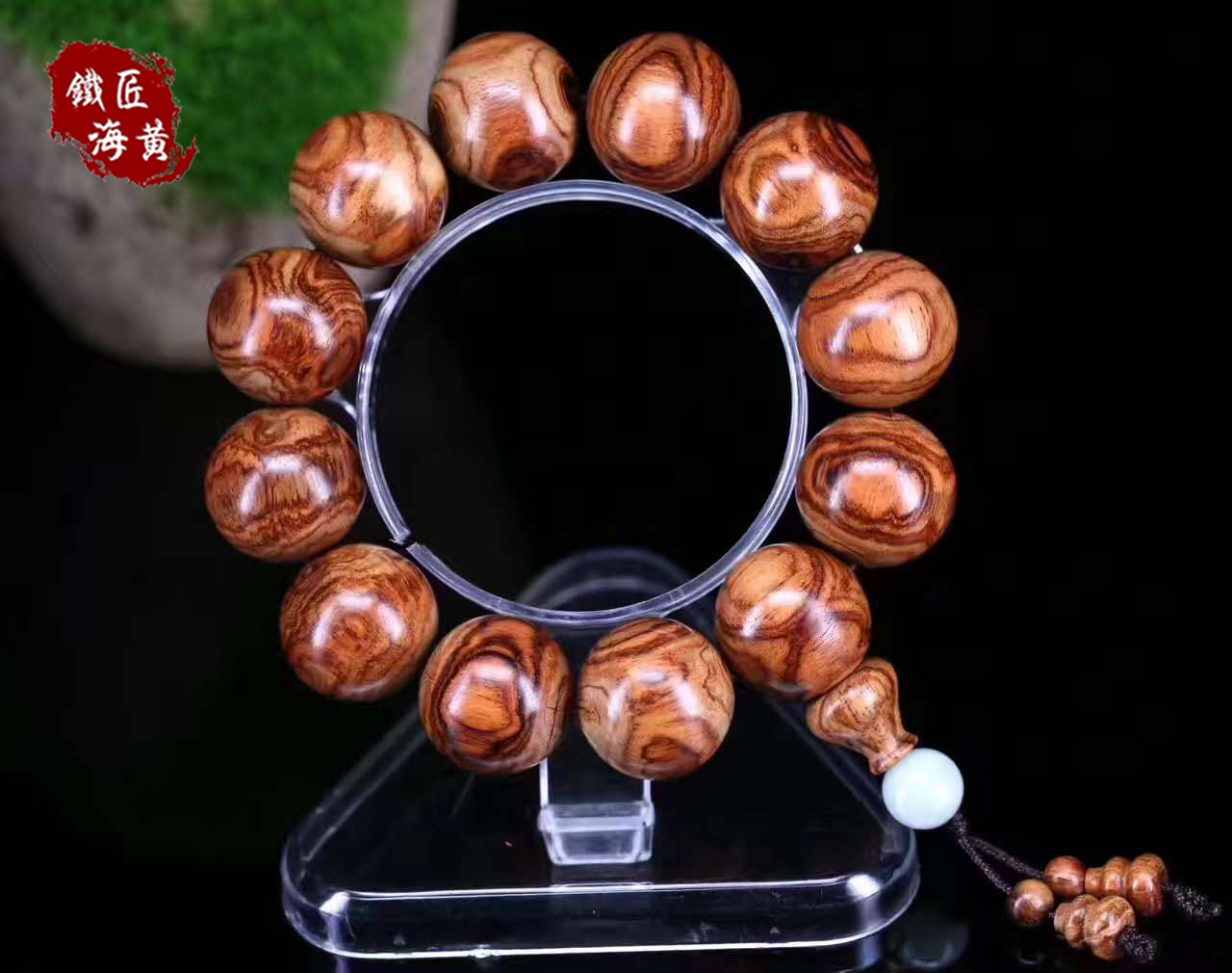 收藏手串有什么好处,脑纹桃核手串有收藏和升值价值吗