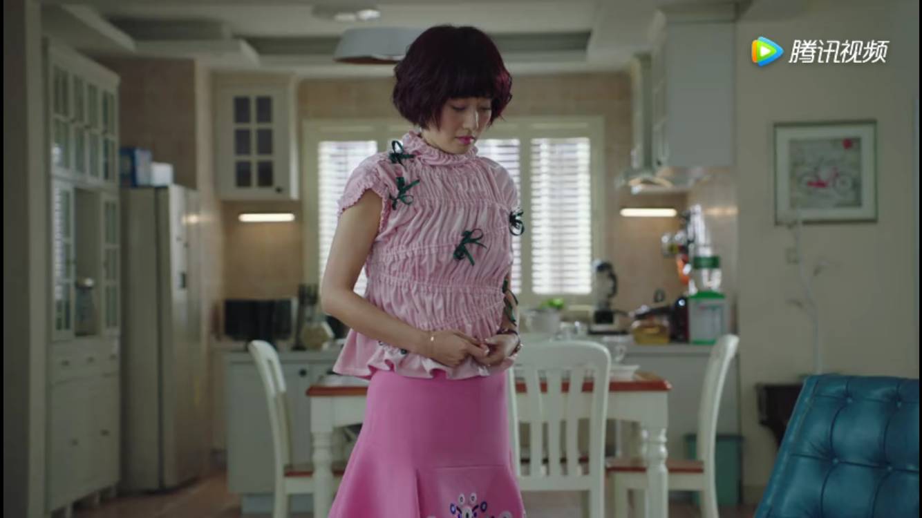 我的前半生唐晶为什么对罗子君好,我的前半生原著中的子君和唐晶