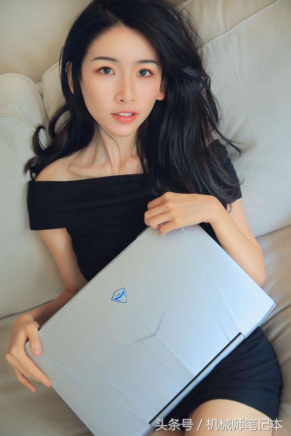 笔记本键盘失灵且灯不亮,笔记本键盘失灵输入不了密码