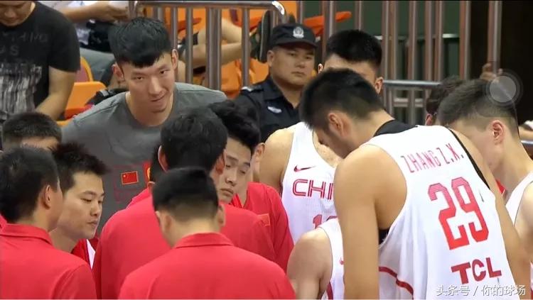 国家队全程吊打埃及队，中国男子篮球国家队红队90-64埃及