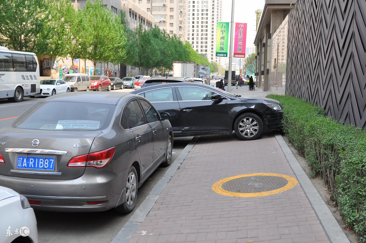 车被贴条了怎么免费处理,车首次违章贴条会罚款吗