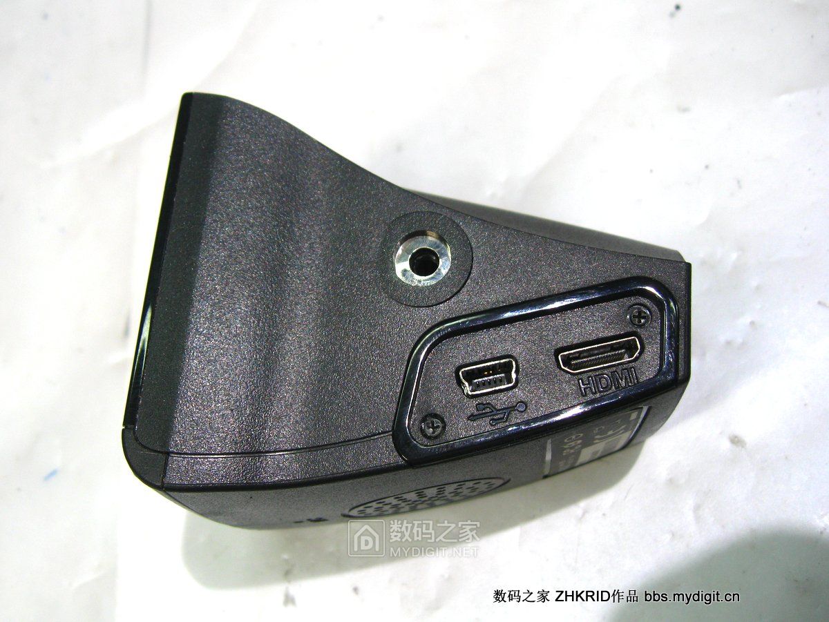 拆解趴趴狗隐藏式行车记录仪,行车记录仪拆解解析