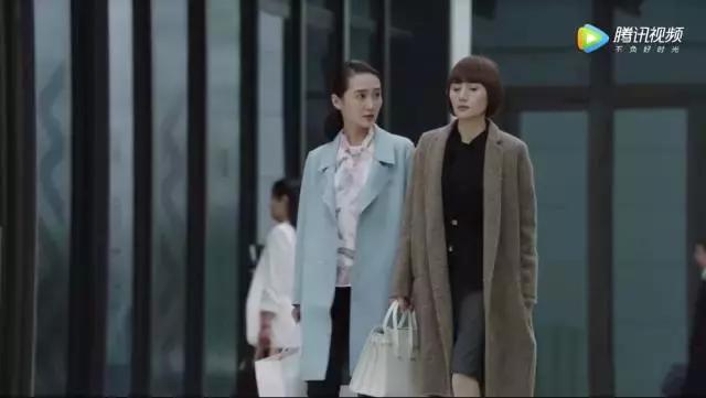 穿8万的鞋，背60万的包，怪不得罗子君会爱上贺涵