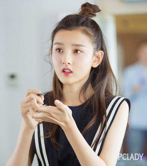 花少3宋祖儿鞋垫是哪一期,花少三宋祖儿洗衣服