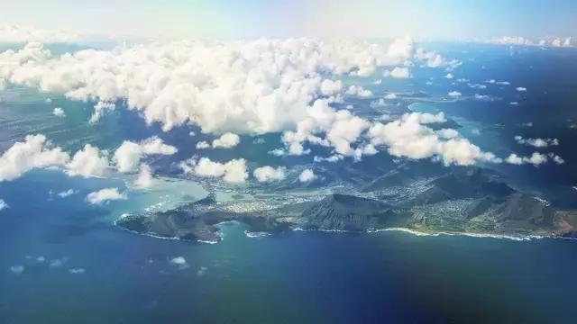 海底是个什么什么的世界,海底是个怎样的世界它有什么秘密