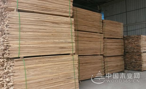 榆木板材批发价多少钱一平方,榆木木材价格