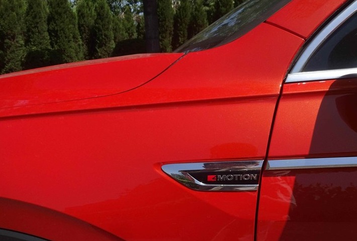 大众途观l买2.0t低功率还是高功率,途观l2.0百公里