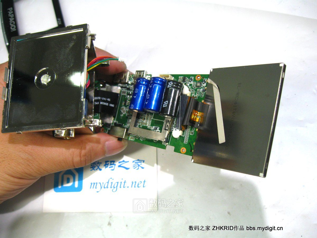 趴趴狗行车记录仪镜头拆解,零镜行车记录仪拆解评测