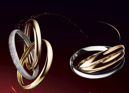 唐晶戴的项链 (唐晶配饰)