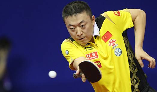 乒乓球打球技术之搓球技术，还在迷茫中的你快来看看这个技术该怎么样掌握？好提高自己的乒乓球水平！