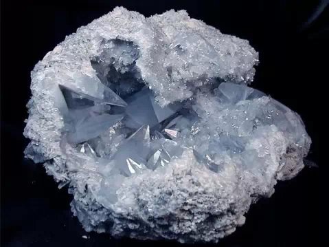 我的前半生宝石原石,我的前半生原石图片