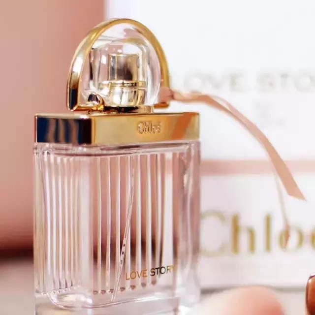 不喷香水的女人没有未来，这些香水能让男人记住你一辈子