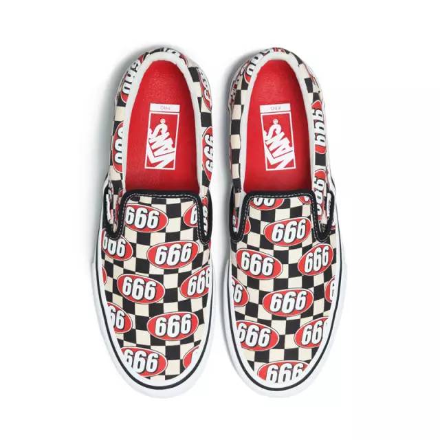 converse和vans哪个质量好,converse和vans哪个适合脚宽