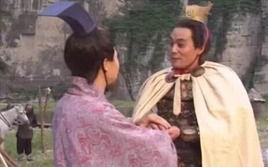 吕布在三国正史里面是不是垃圾,三国吕布才是真英雄