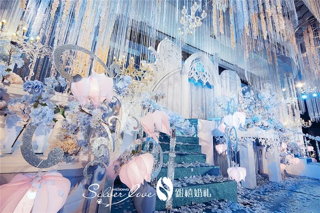 户外婚礼场景布置效果图,红色系婚礼户外布置场景