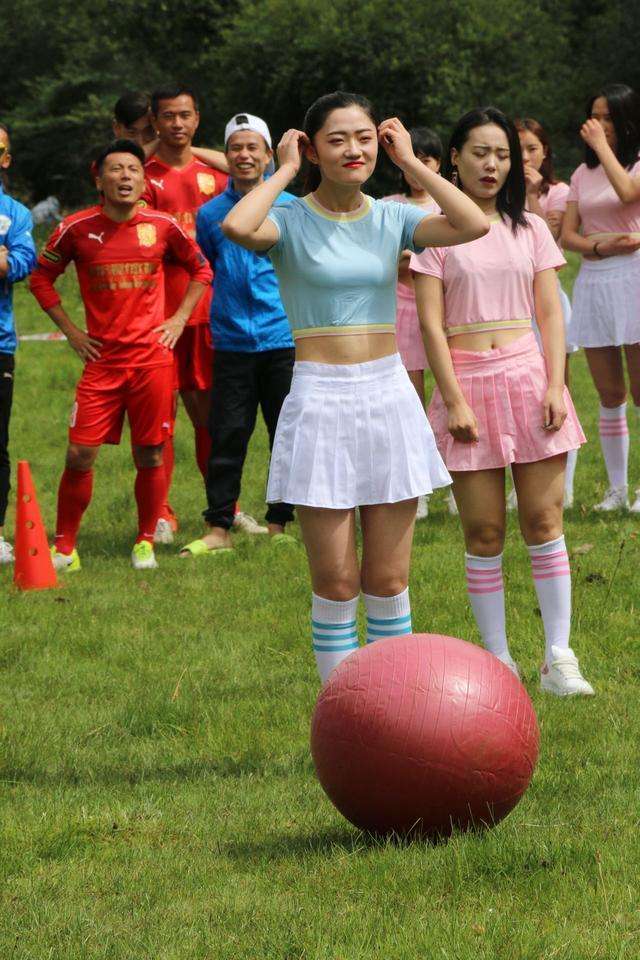 四姑娘山高山草甸,四姑娘山雪山草甸