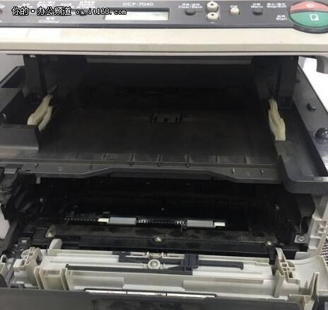 打印机双面卡纸坏了怎么修,小型打印机卡纸怎么办