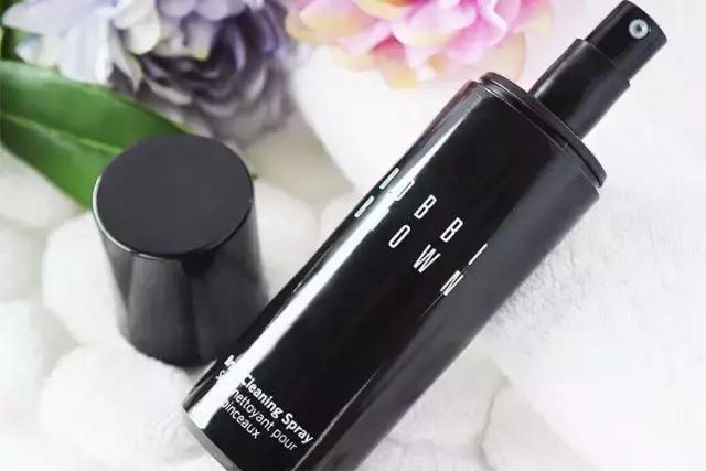 长期不清洗的化妆刷爆痘,化妆刷不干净会长痘吗