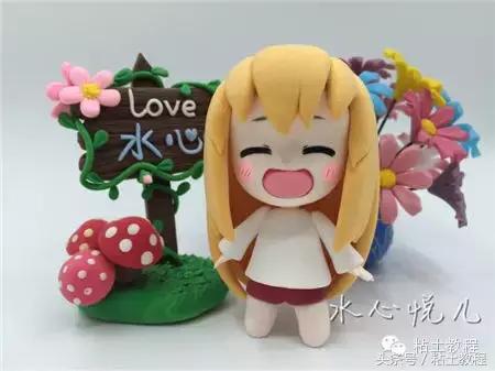 有个整天满地打滚胡吃海塞的小女孩，却人人都喜爱，彩泥手工干物妹小埋教你开心捏起来