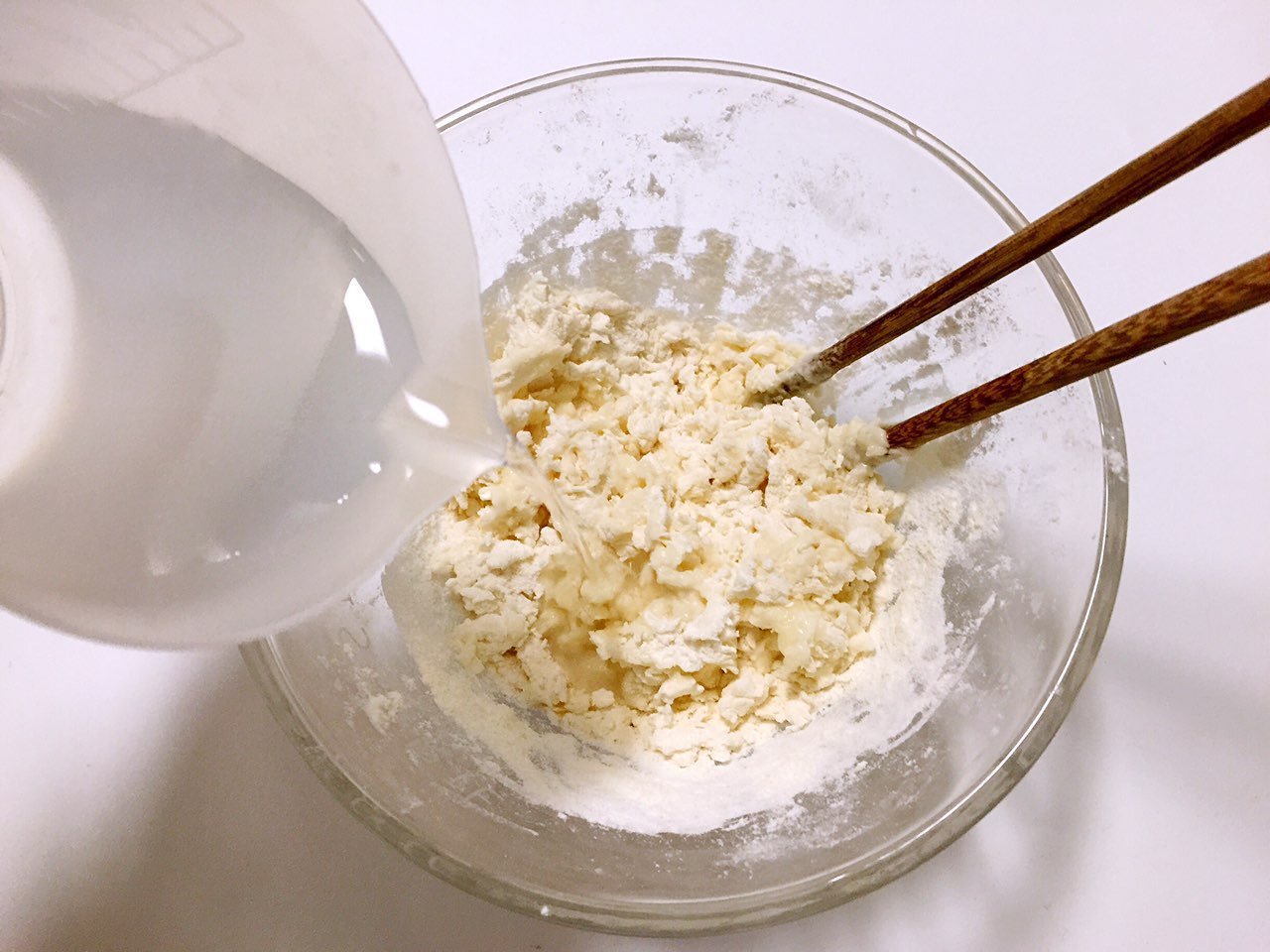 宝宝小馄饨辅食馄饨皮,馄饨辅食怎么调又鲜又嫩