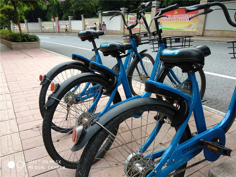 剑指线下新零售小米5x详细评测,小米5x在哪里买比较好