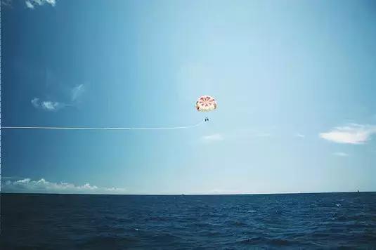 我怎么敢倒下我身后空无一人图,我怎么敢倒下我身后空无一人壁纸