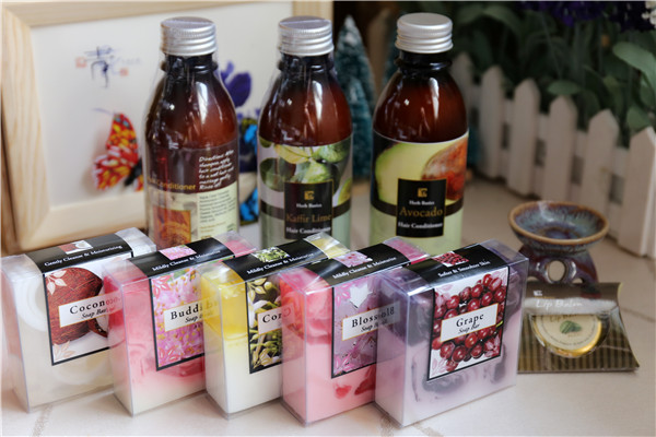 泰国归来完整版视频,泰国香港购物分享