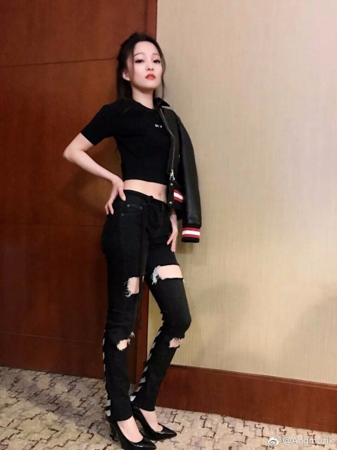 off-white主理人的遗作,offwhite创始人的作品